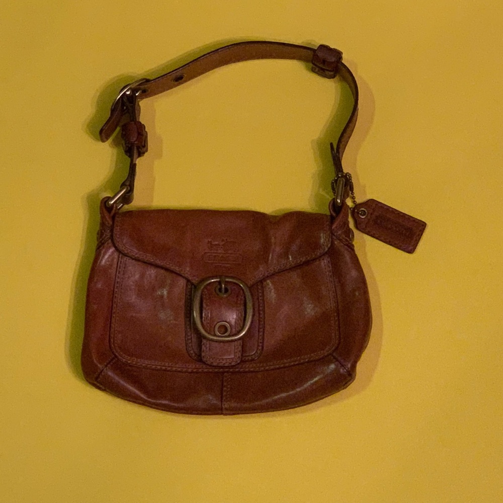 Brown leather vintage coach shoulder bag